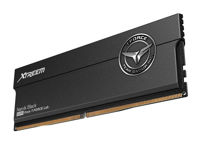 十铨还发布 T-FORCE XTREEM DDR5 顶级内存，8200MHz高频，黑武士风格