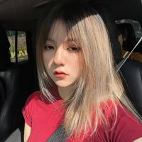 红配白的优雅女孩👧 会让你爱上秋天的搭配