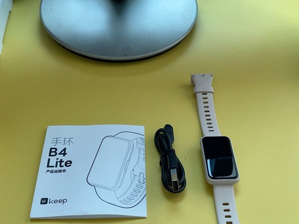 Keep b4手环开箱