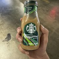 好久没喝星巴克了、