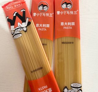 「吃意面，品味独特的意大利风情」