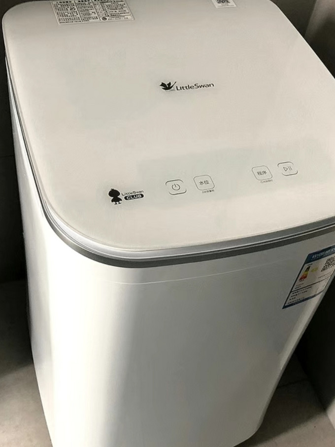 小天鹅迷你洗衣机