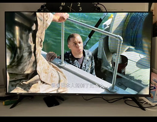 Vidda海信出品 55V1F-R 55英寸 4K超高清 超薄电视 全面屏 智慧屏 1.5G+8G 游戏巨幕智能液晶电视