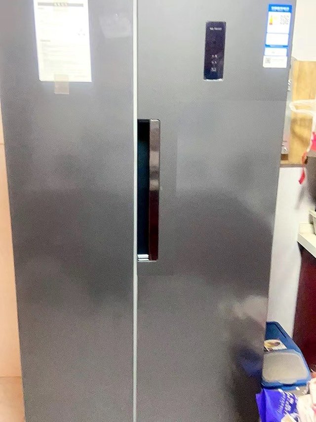 小米,540 L双开门冰箱。