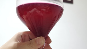 饮品专栏 篇六十一：秋冬季节，喝野生葡萄酒好处多多