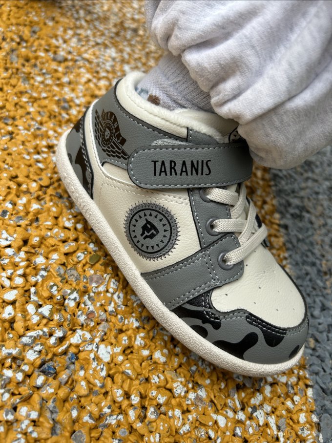 童鞋
