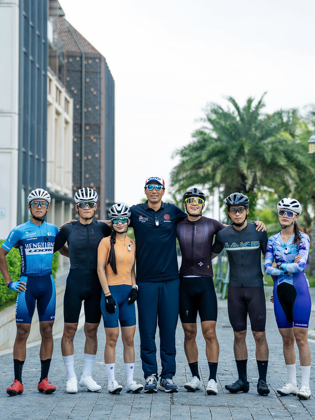 等风来不如破风去｜环海南岛Day2 最难路段完成！文昌-万宁 189km