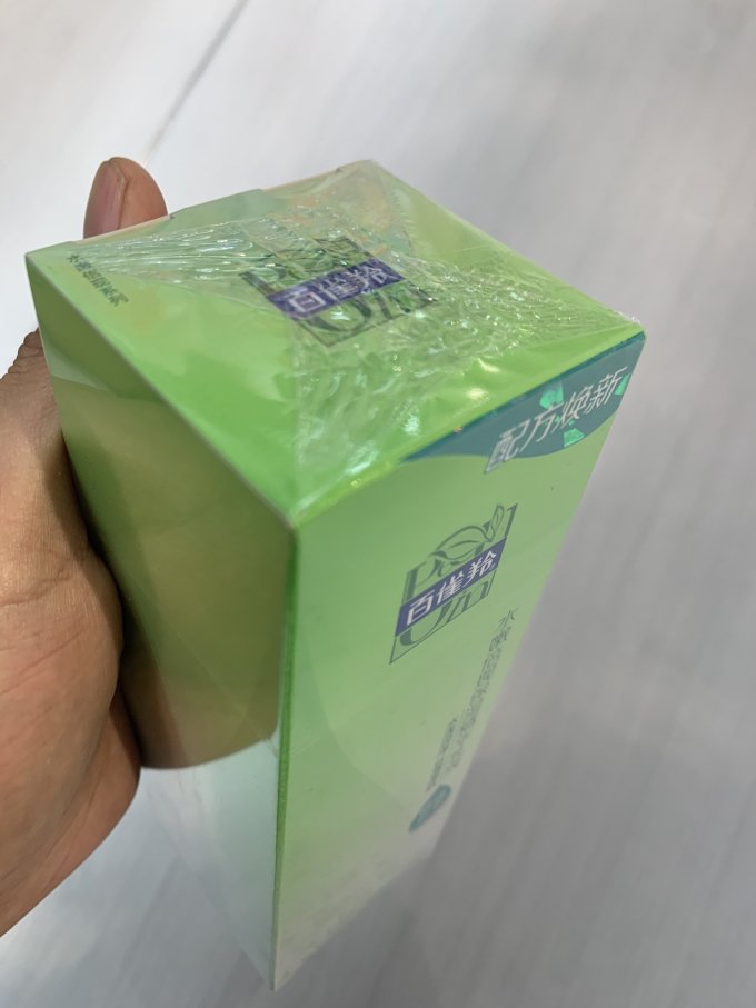 百雀羚爽肤水