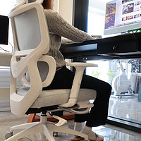 不到千元高性价比的工学椅｜联想小新人体工学椅C5评测