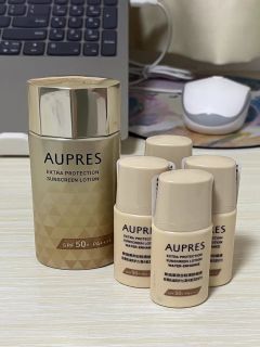 欧珀莱烈日防晒