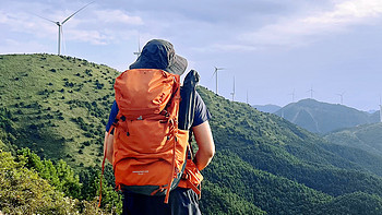 做个穿越山野的精灵，多特蓝精灵登山包体验