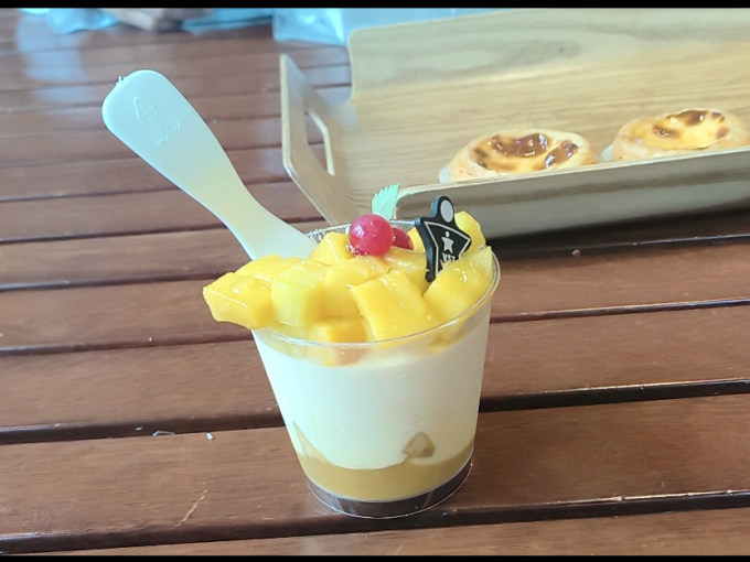 集南鲜饼干糕点