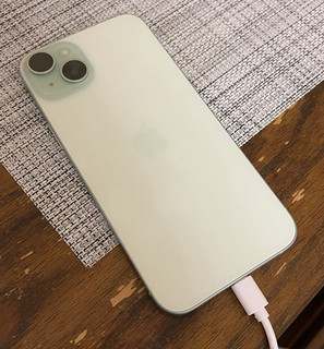 iPhone15 Plus大屏长续航最佳选择