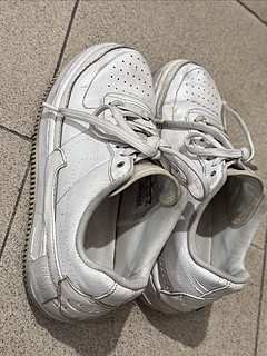 超级好穿的 Nike Air Force 1，你不穿后悔!