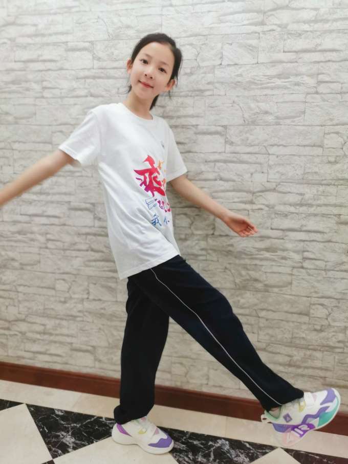 童鞋