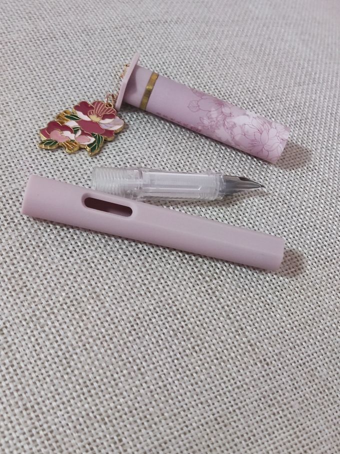 千奕钢笔