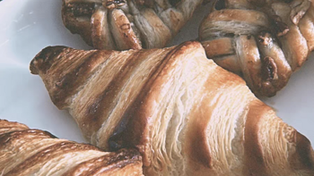 海氏进口法式牛角包：早餐的新选择，烘焙的新体验