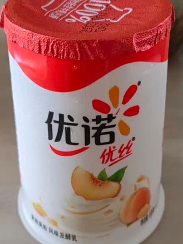 优诺（yoplait）优丝黄桃果粒酸奶风味发酵乳135gx3 低温酸牛奶生鲜