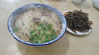 兰州风味清汤牛肉拉面