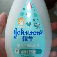 强生婴儿牛奶沐浴露