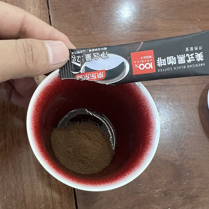 京东京造速溶咖啡