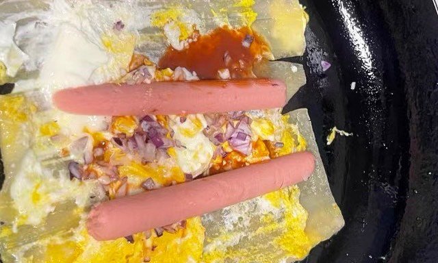 东北烤冷面：无法抗拒的街头美食！