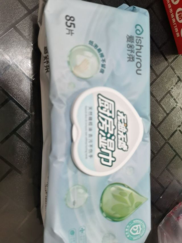 用上爱舒柔厨房湿巾，让你的厨房永远保持清洁卫生！