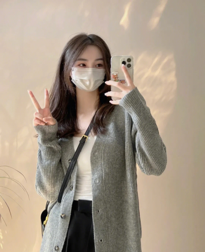 依俪柏丝女外套