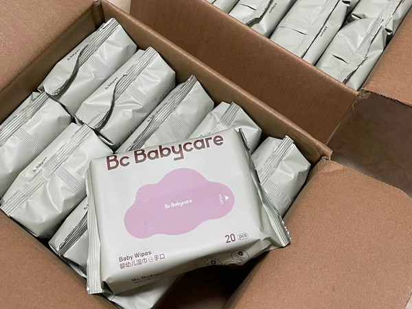 babycare 婴儿加厚湿巾