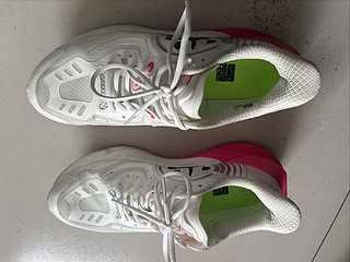 必迈惊碳 MIX，两个月穿着体验: 平民玩家快乐鞋