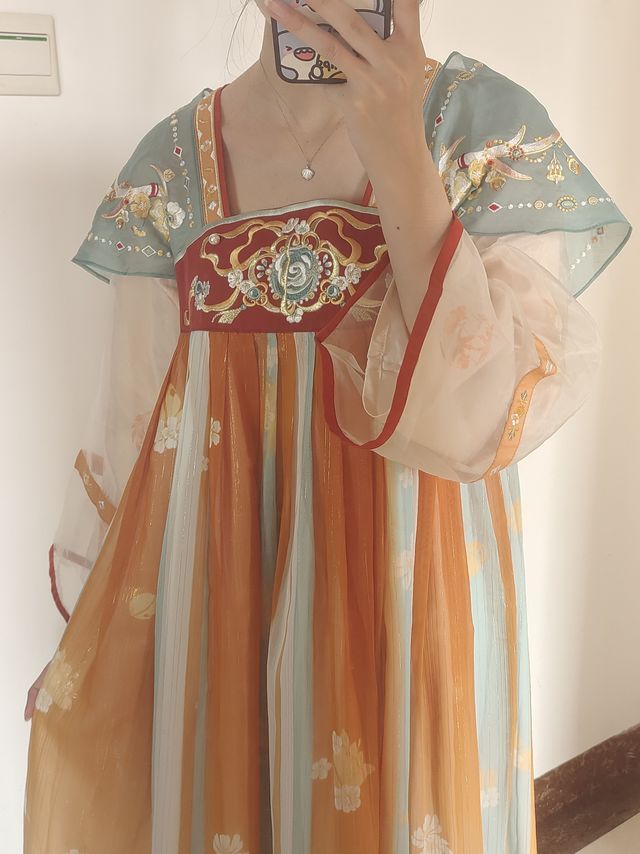 谁能拒绝一只可爱的瑶妹呢？