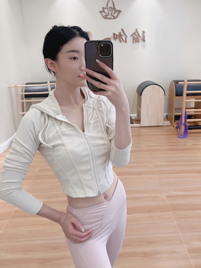 苹果女上装