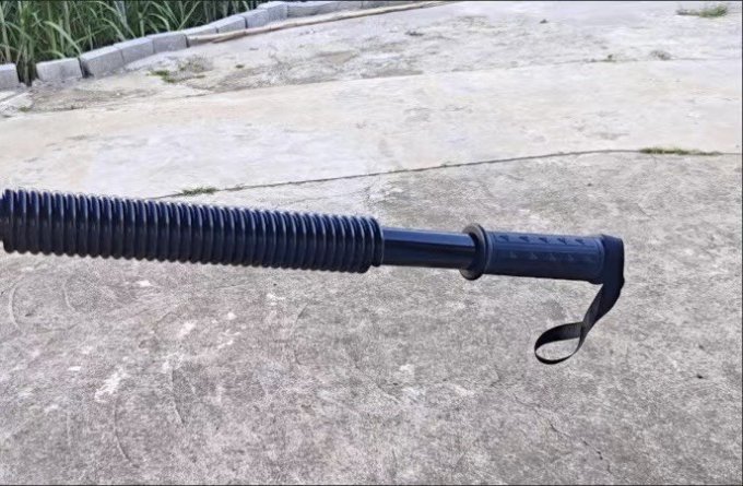 依更美拉力器