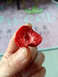 史上最好吃的草莓干，让你欲罢不能！