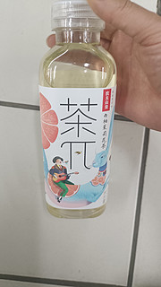 农夫山泉茶兀，一口茶香，满足你的味蕾!