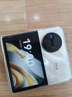 双11种草vivo X Flip折叠屏手机