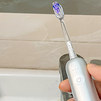 提升品质的生活好物 篇一：徕芬扫振电动牙刷：国货之光，口腔健康的守护神