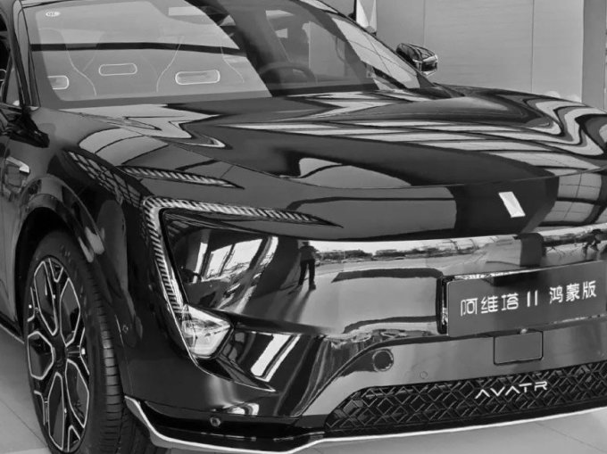 阿维塔SUV