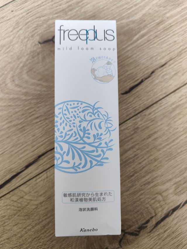 种草之Freeplus/芙丽芳丝洁面泡沫