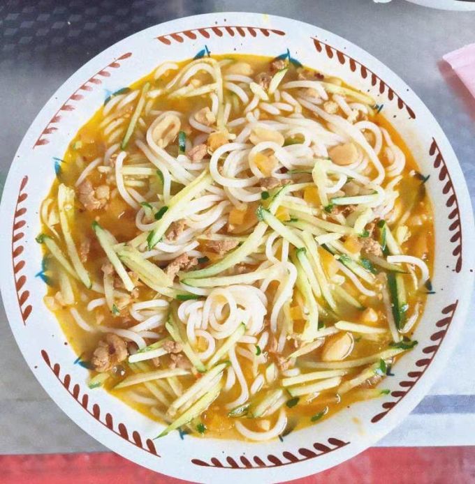 辣旋风开心方便食品