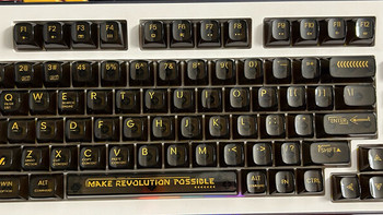 雷神ZERO75三模机械键盘，真的是一把让人无法抗拒的好键盘！带来前所未有的体验。