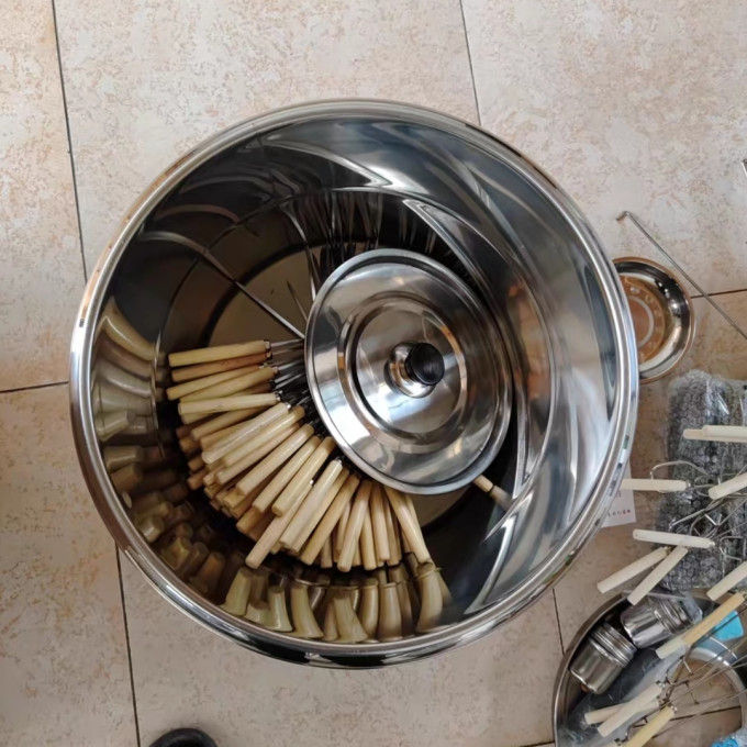 赛丽尔野营烧烤