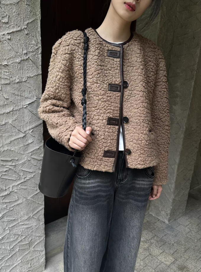 女外套