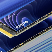 爱国者上架 SMI70 PCIe 4.0 SSD 固态硬盘、长江存储颗粒、超石墨烯导热方案