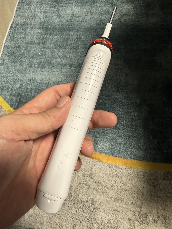 欧乐B电动牙刷