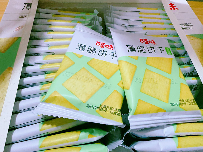 百草味饼干