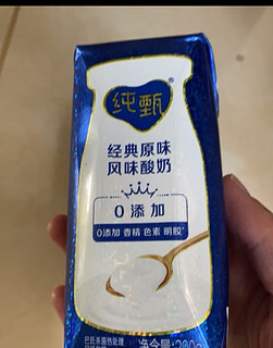 蒙牛纯甄常温风味酸奶草莓果粒200g×10