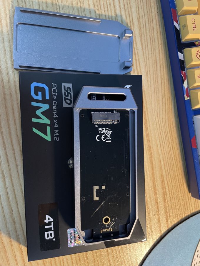 麦沃硬盘底座