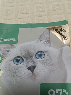 吃对猫粮，猫咪快乐又幸福！