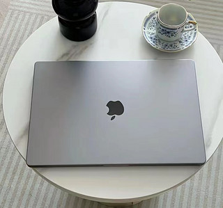 第一次用MacBook，这才是办公本中的王者。